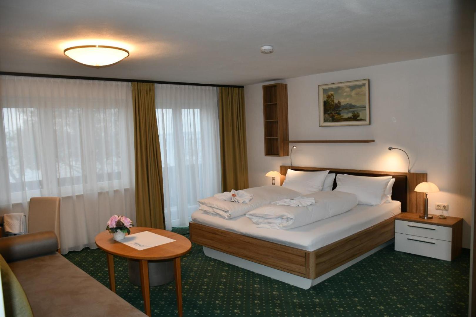 Pension Seeblick Seeon-Seebruck Exterior photo